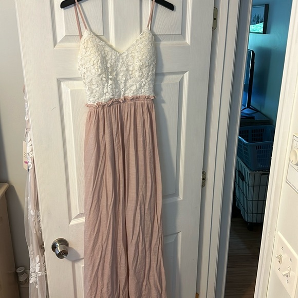 Backless floor length dress - Picture 1 of 4